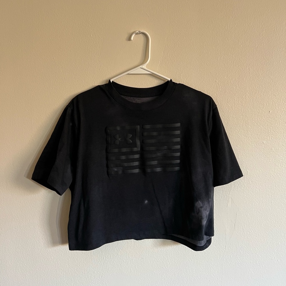 Cropped T